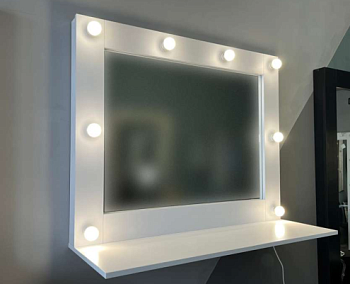 Гримерное зеркало с полочкой 80х100