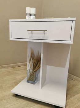 Тележка с верхним ящиком